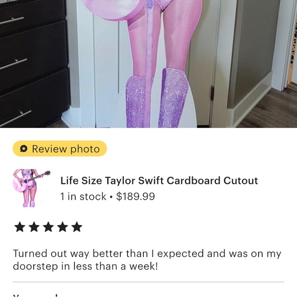 Life Size Taylor Swift Cardboard Cutout - Picture 3 of 5